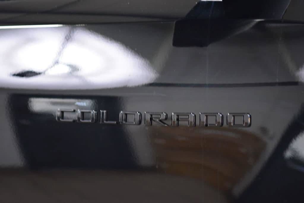 New 2026 Chevrolet Colorado ZR2 w/ Technology Package AWD/4WD image 19