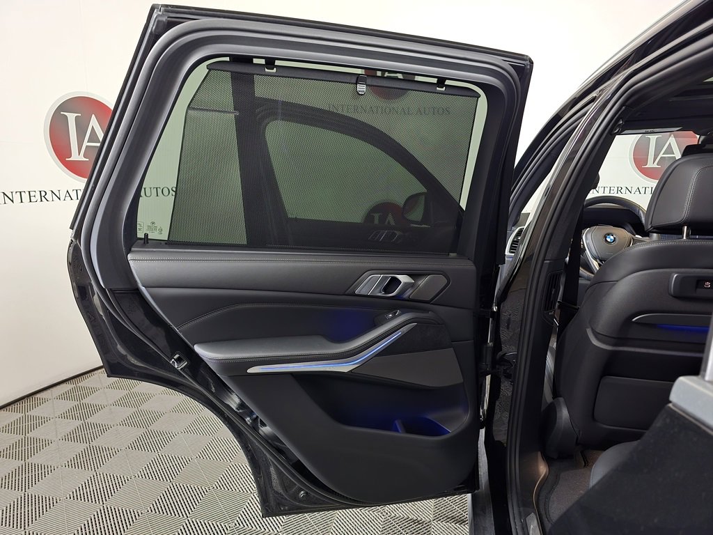 Certified 2023 BMW X5 xDrive40i w/ Executive Package image 21