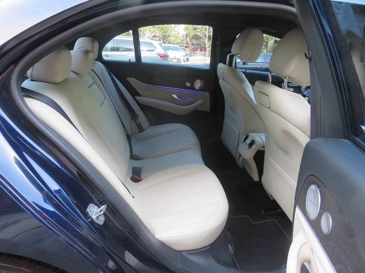 Used 2018 Mercedes-Benz E 300 4MATIC w/ Premium 1 Package image 20