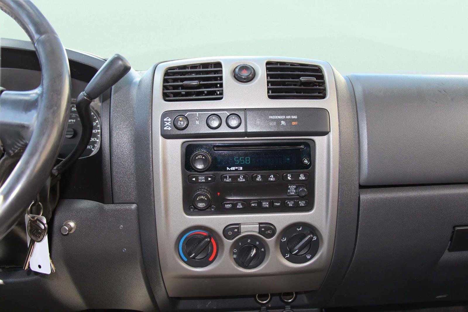 Used 2006 GMC Canyon SLE image 14