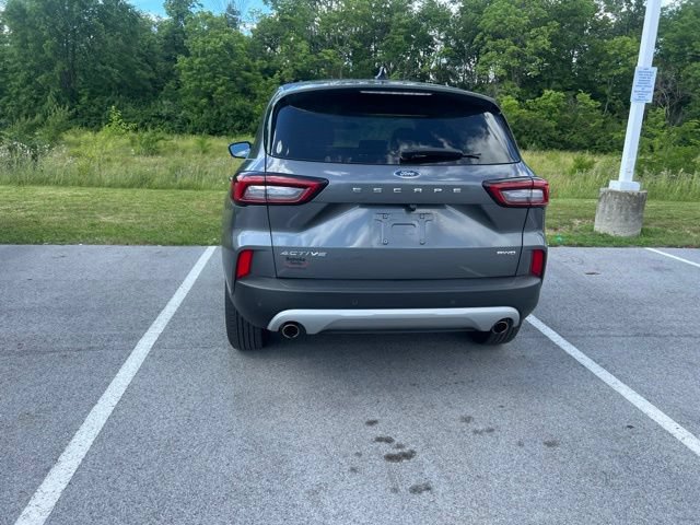 Used 2024 Ford Escape Active w/ Tech Pack #2 AWD/4WD image 6