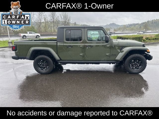 Used 2023 Jeep Gladiator Willys AWD/4WD image 5