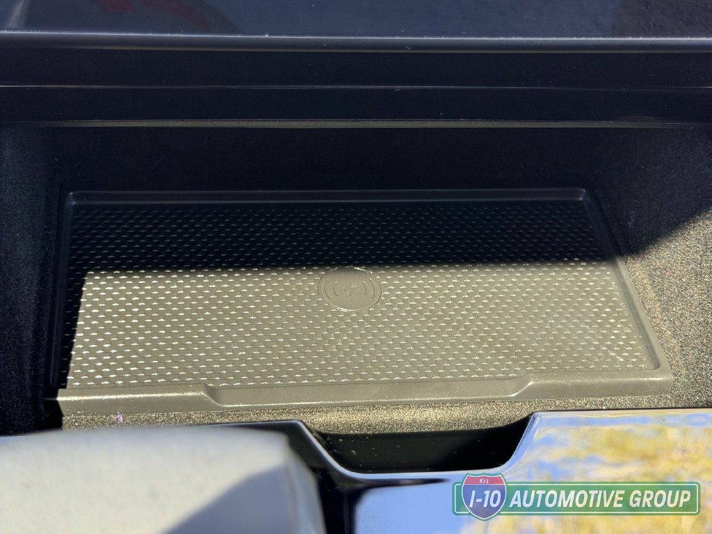 Used 2025 Land Rover Range Rover Sport SE AWD/4WD image 36