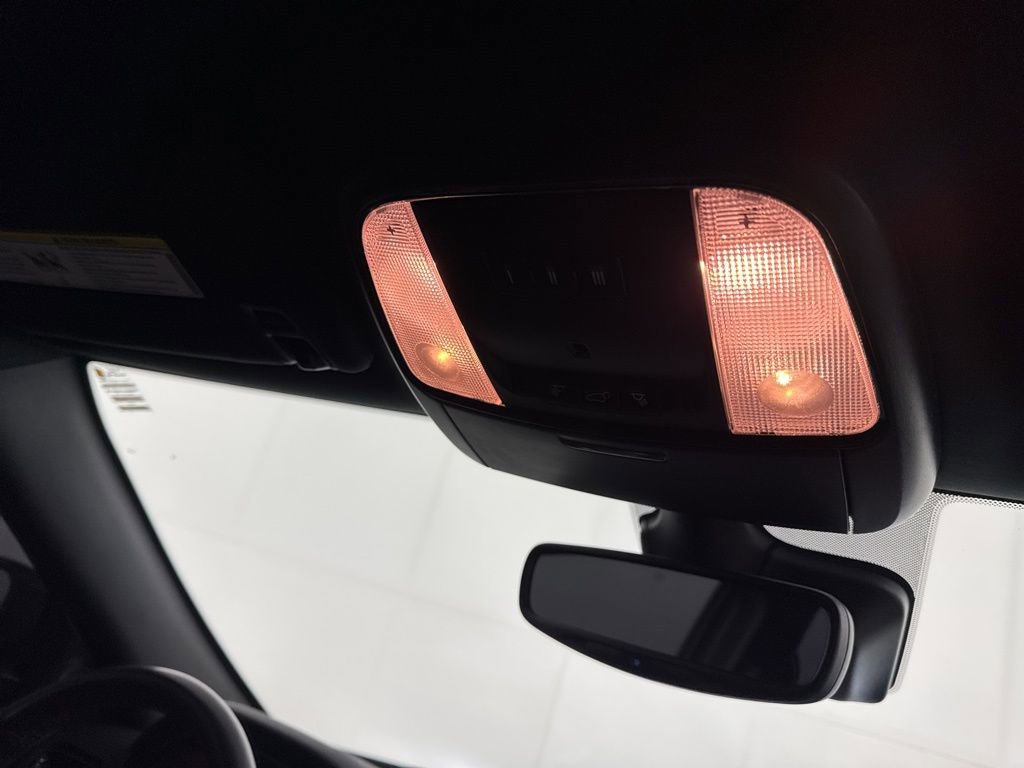 Used 2022 Dodge Durango GT image 11