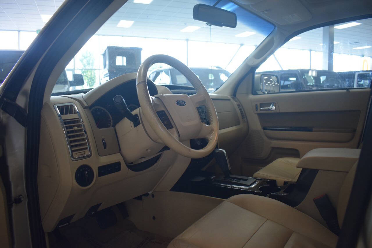 Used 2010 Ford Escape Limited AWD/4WD image 43