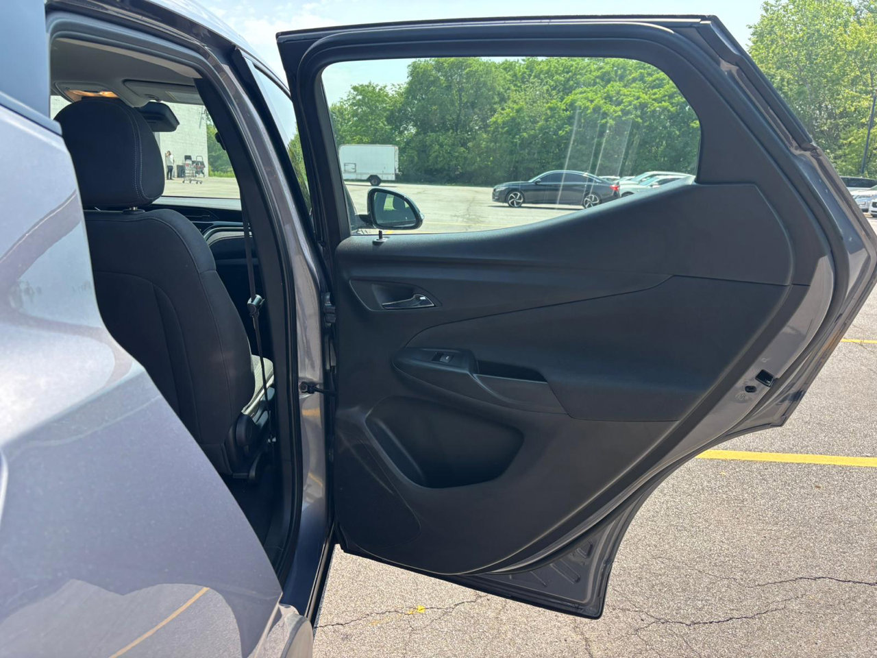 Used 2023 Chevrolet Bolt EUV LT image 16