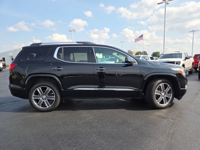 Used 2017 GMC Acadia Denali w/ Technology Package FWD image 19