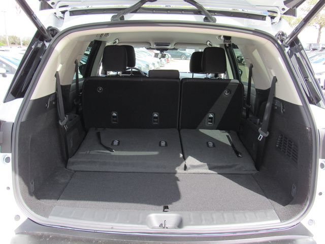 New 2026 Nissan Pathfinder SV AWD/4WD image 5