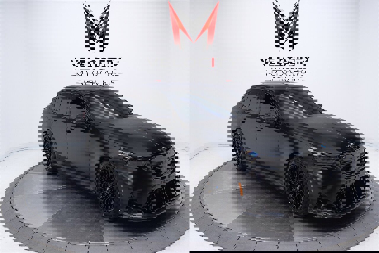 Used 2025 BMW M5 w/ Carbon Package image 12