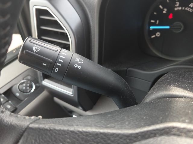 Certified 2019 Ford F150 XLT w/ Equipment Group 302A Luxury image 40