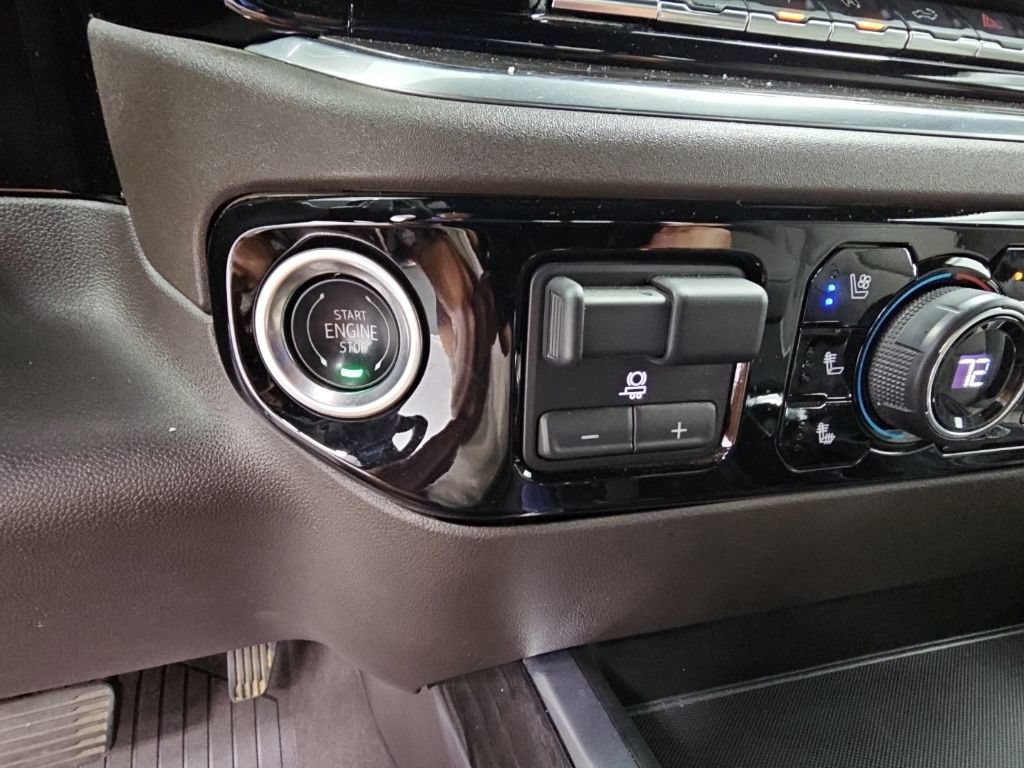 Certified 2024 Chevrolet Silverado 1500 LTZ AWD/4WD image 22