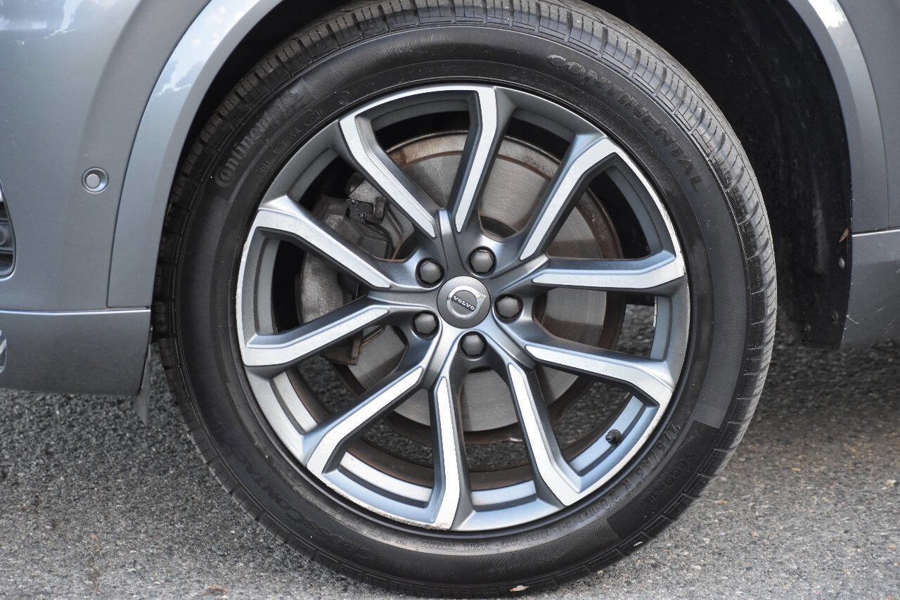 Used 2017 Volvo XC90 T6 Momentum w/ Vision Package image 38
