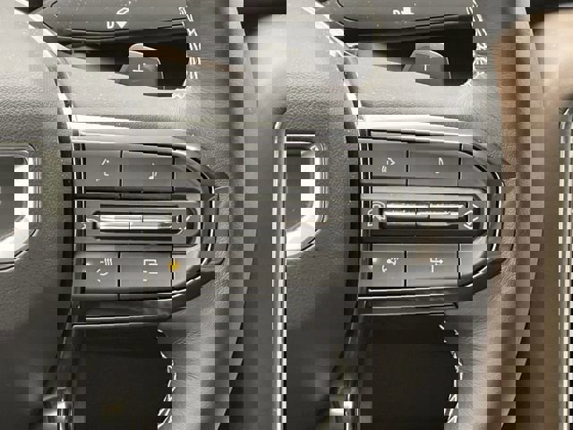 Used 2025 GMC Yukon Denali Ultimate image 14