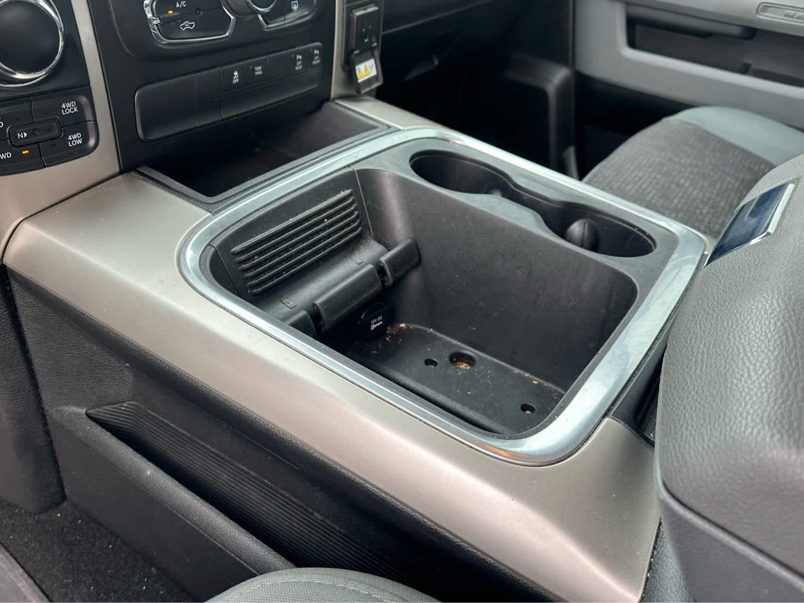 Used 2018 RAM 1500 Big Horn AWD/4WD image 14