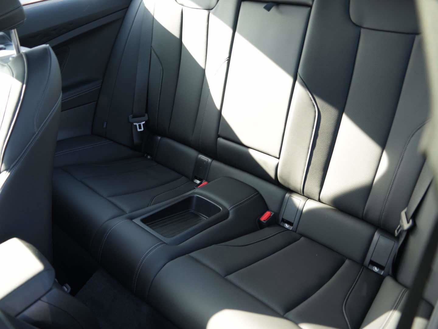 Used 2025 BMW 230i 230i Coupe RWD image 13