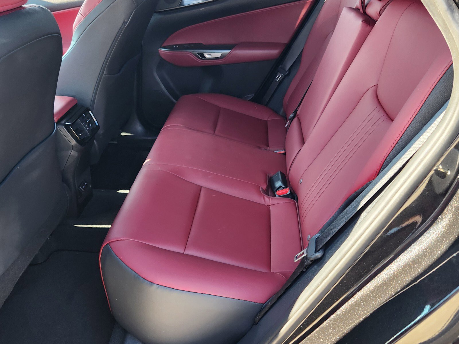 Used 2025 Lexus NX 350 NX 350 image 5