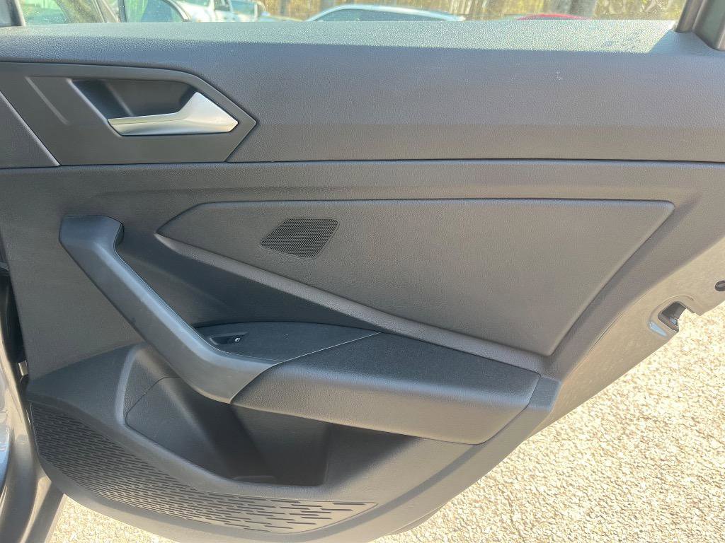 Used 2019 Volkswagen Jetta S w/ Driver Assistance Package image 30