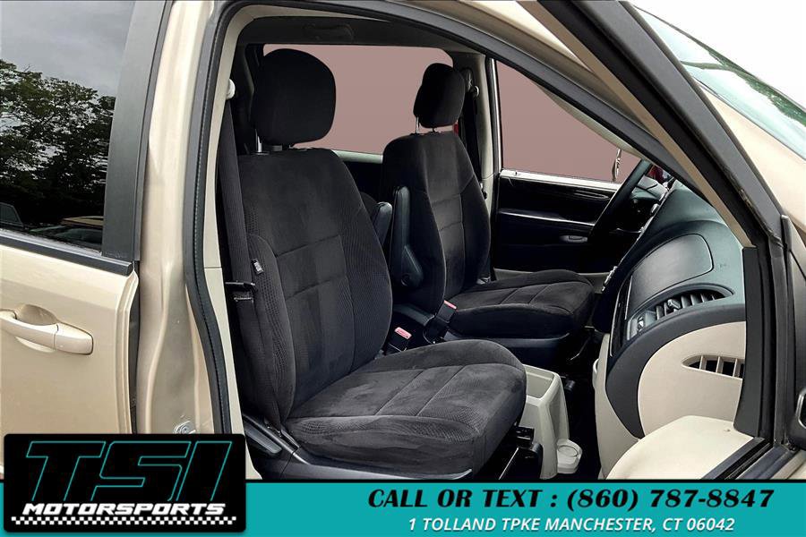 Used 2012 Dodge Grand Caravan SE image 7