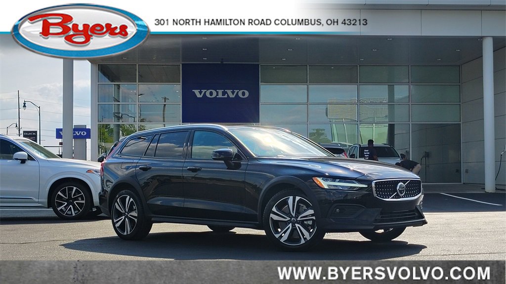 Certified 2025 Volvo V60 B5 Cross Country Plus