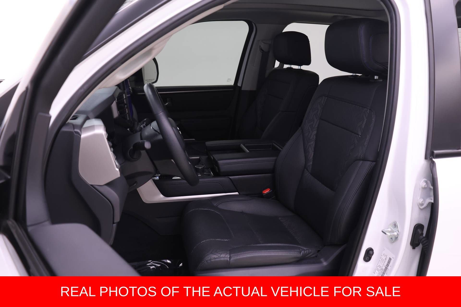 Used 2024 Toyota Tundra Limited w/ TRD Off-Road Package image 4