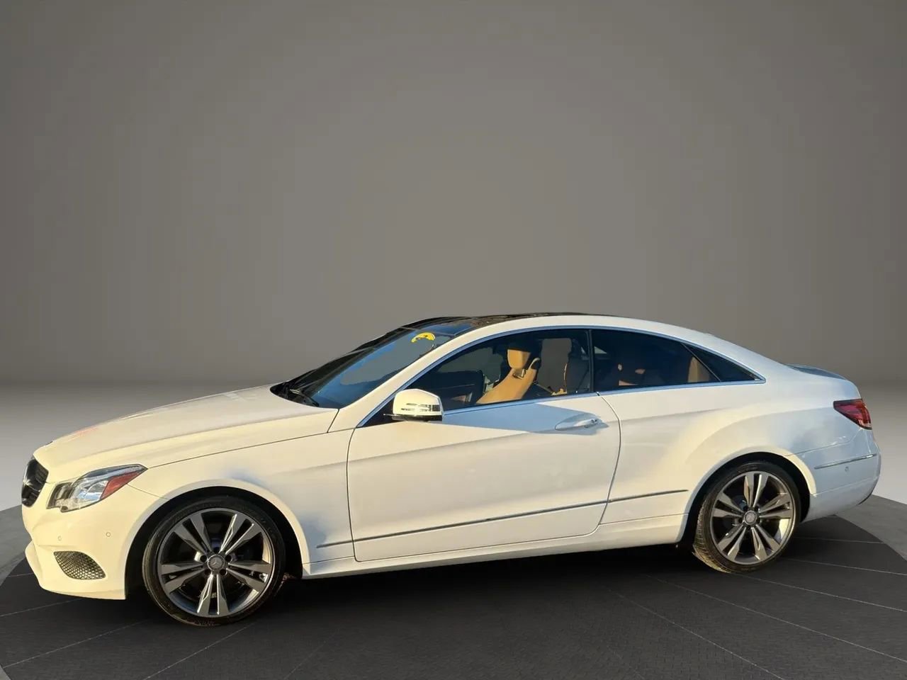 Used 2014 Mercedes-Benz E 350 4MATIC Coupe image 3