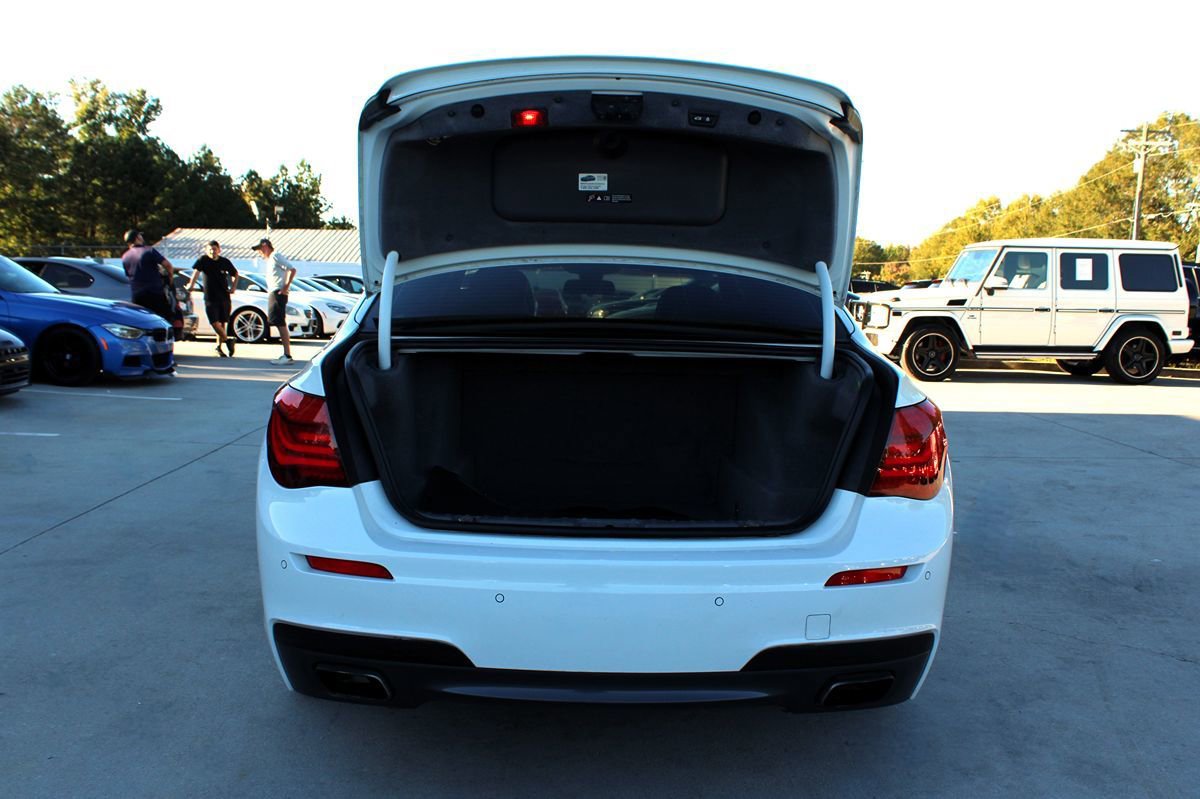 Used 2015 BMW 750Li RWD image 32