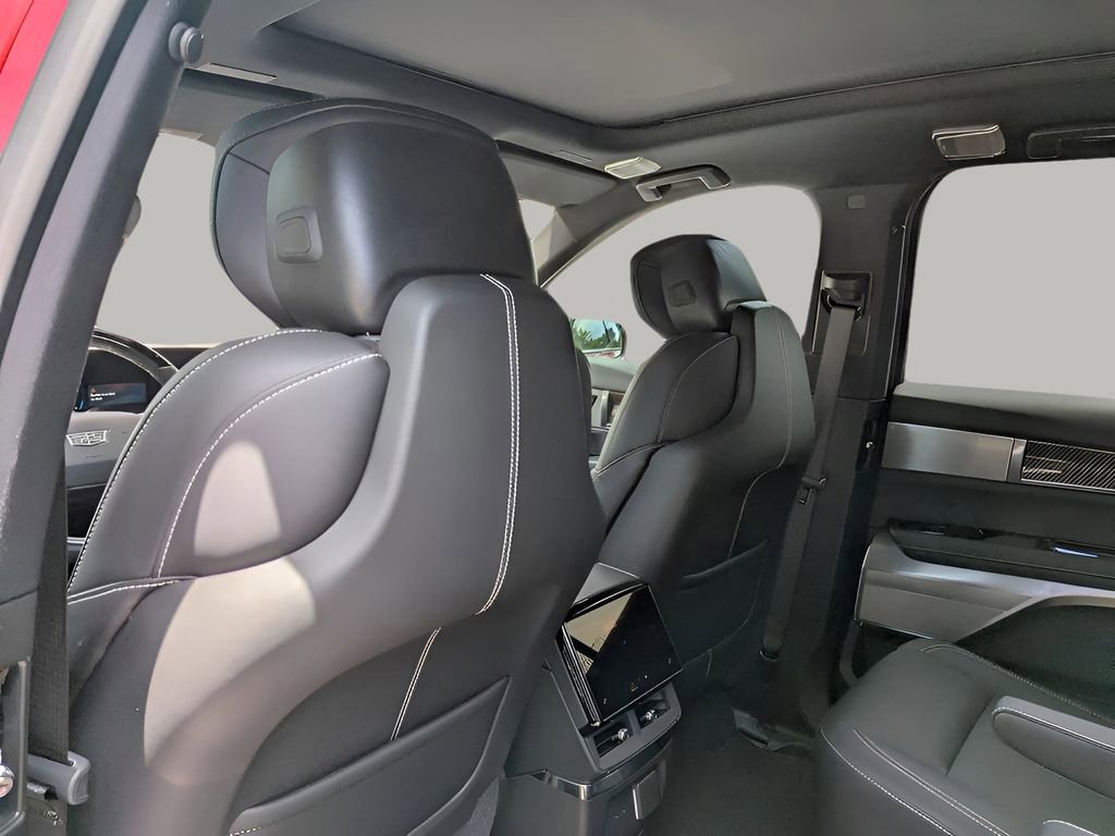 New 2026 Cadillac Vistiq Premium Luxury AWD/4WD image 14