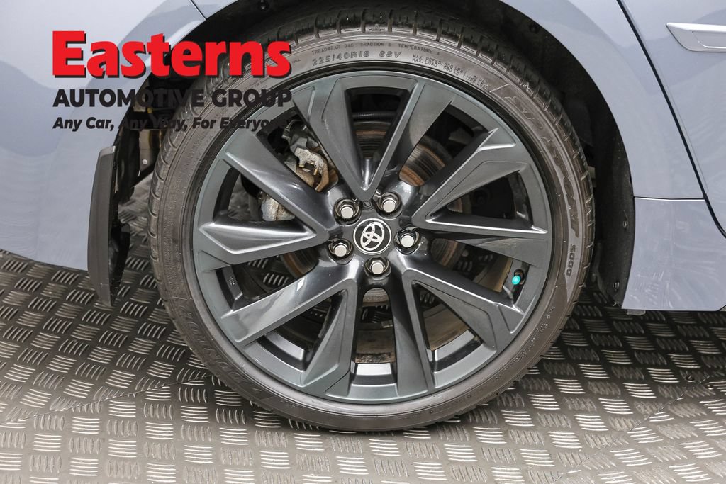 Used 2024 Toyota Corolla SE w/ SE Premium Package FWD image 30