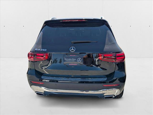 New 2025 Mercedes-Benz GLB 250 image 7