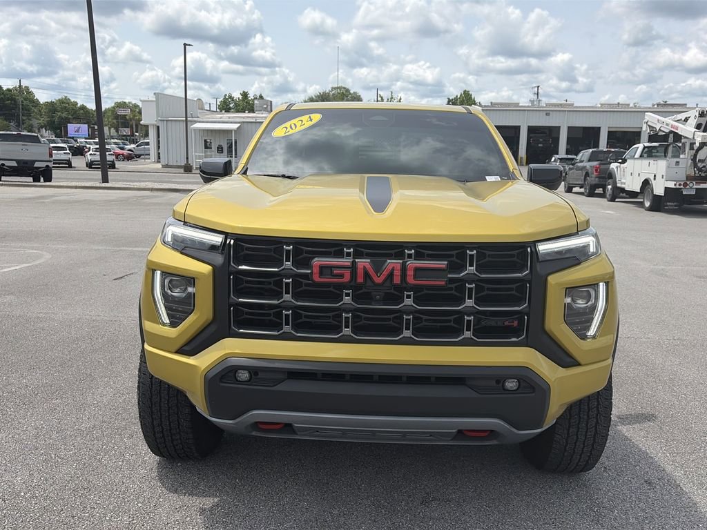 Used 2024 GMC Canyon AT4 w/ AT4 Premium Package AWD/4WD image 10