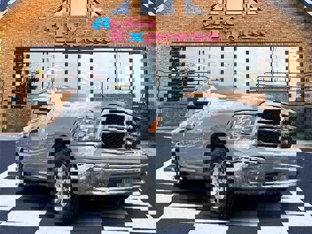 Used 2024 RAM 1500 Classic SLT image 1