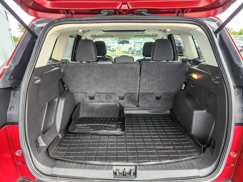 Used 2018 Ford Escape SE FWD image 18