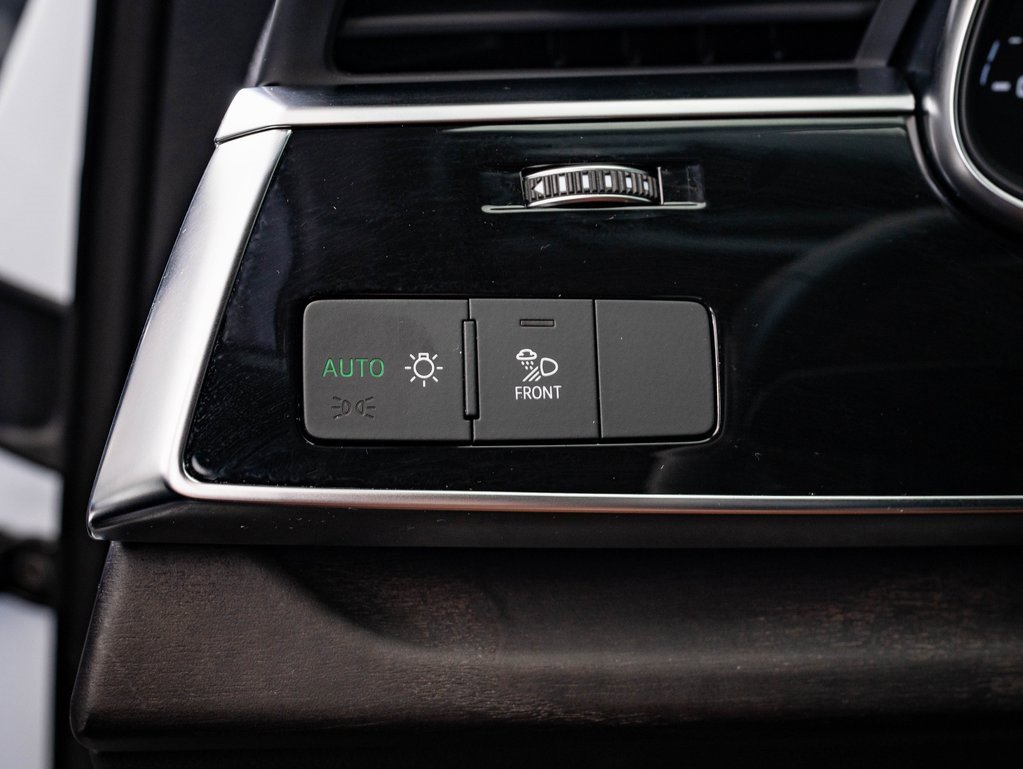Used 2023 Audi Q7 3.0T Premium Plus w/ Premium Plus Package image 44