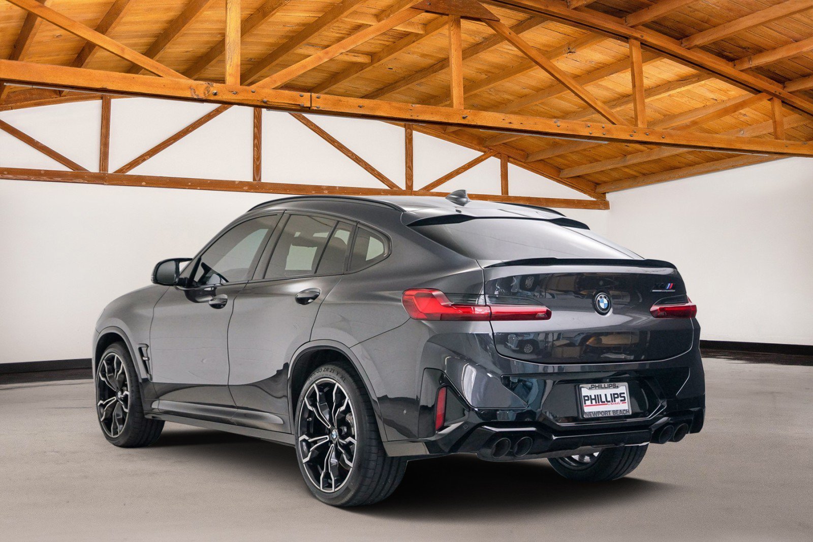 Used 2024 BMW X4 M w/ Competition Package AWD/4WD image 3