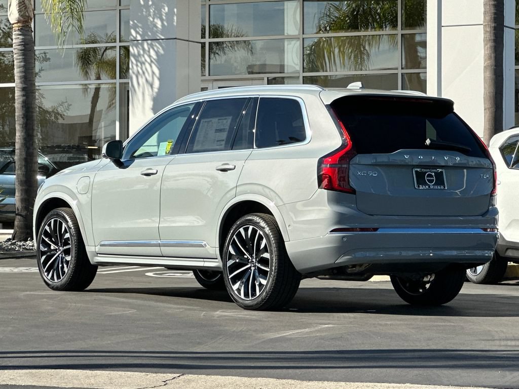 New 2026 Volvo XC90 T8 Ultra w/ Protection Package Premier AWD/4WD image 3
