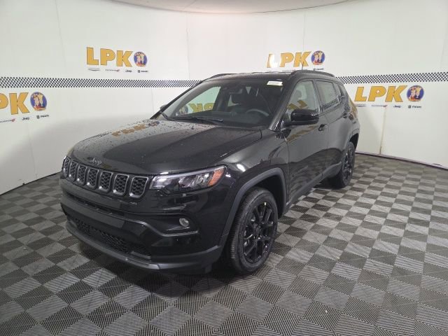 New 2026 Jeep Compass Latitude image 3