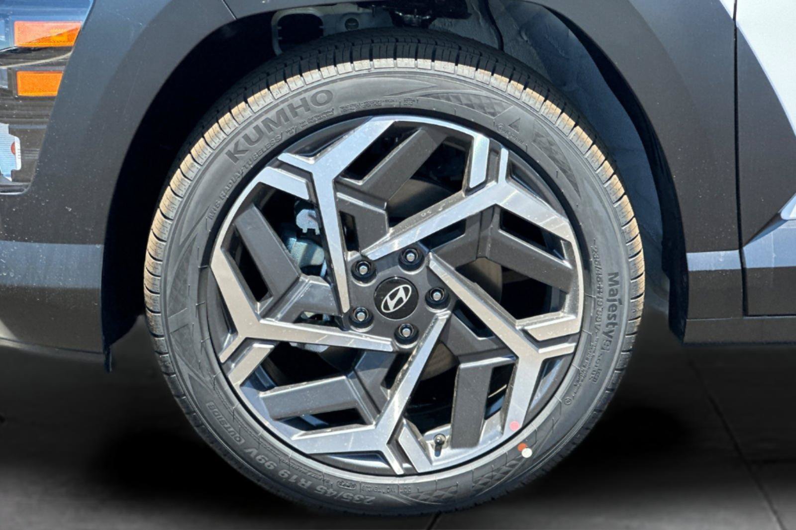 New 2026 Hyundai Kona SEL Premium FWD image 12