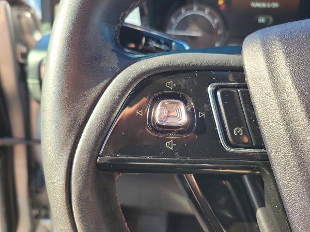 Used 2021 Lincoln Corsair FWD image 28