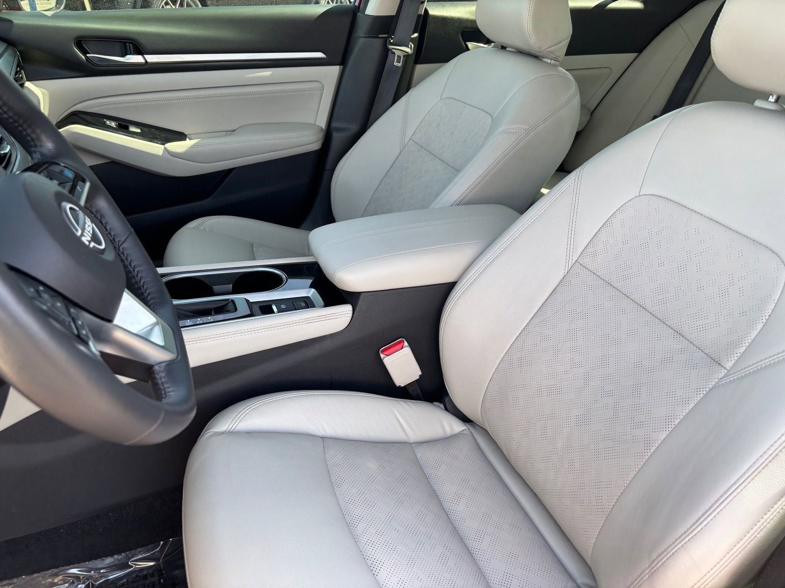 Used 2023 Nissan Altima 2.5 SL image 23