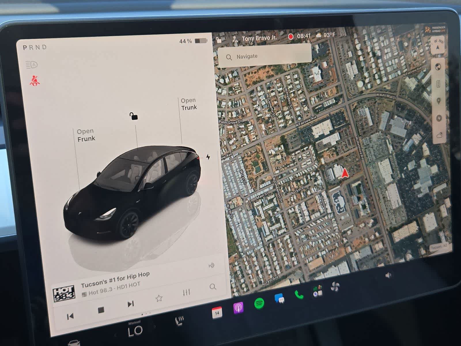 Used 2023 Tesla Model Y Long Range AWD/4WD image 29