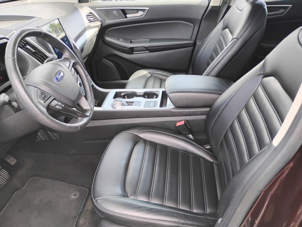 Used 2022 Ford Edge SEL AWD/4WD image 9
