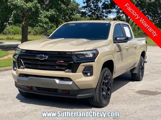 Used 2024 Chevrolet Colorado Z71 w/ LPO, Dark Essentials Package AWD/4WD image 3