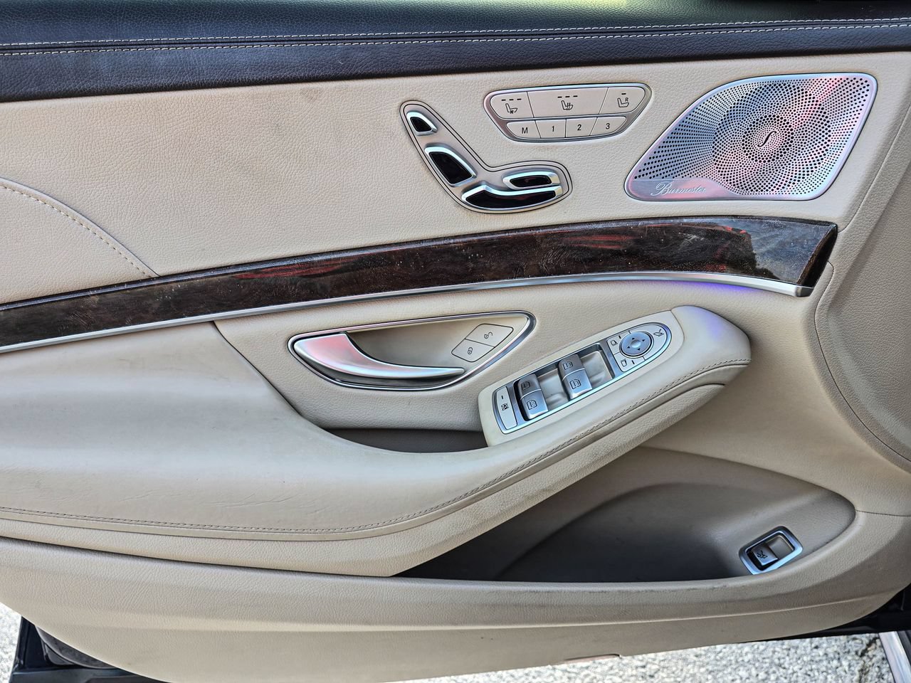 Used 2019 Mercedes-Benz S 560 Sedan image 11