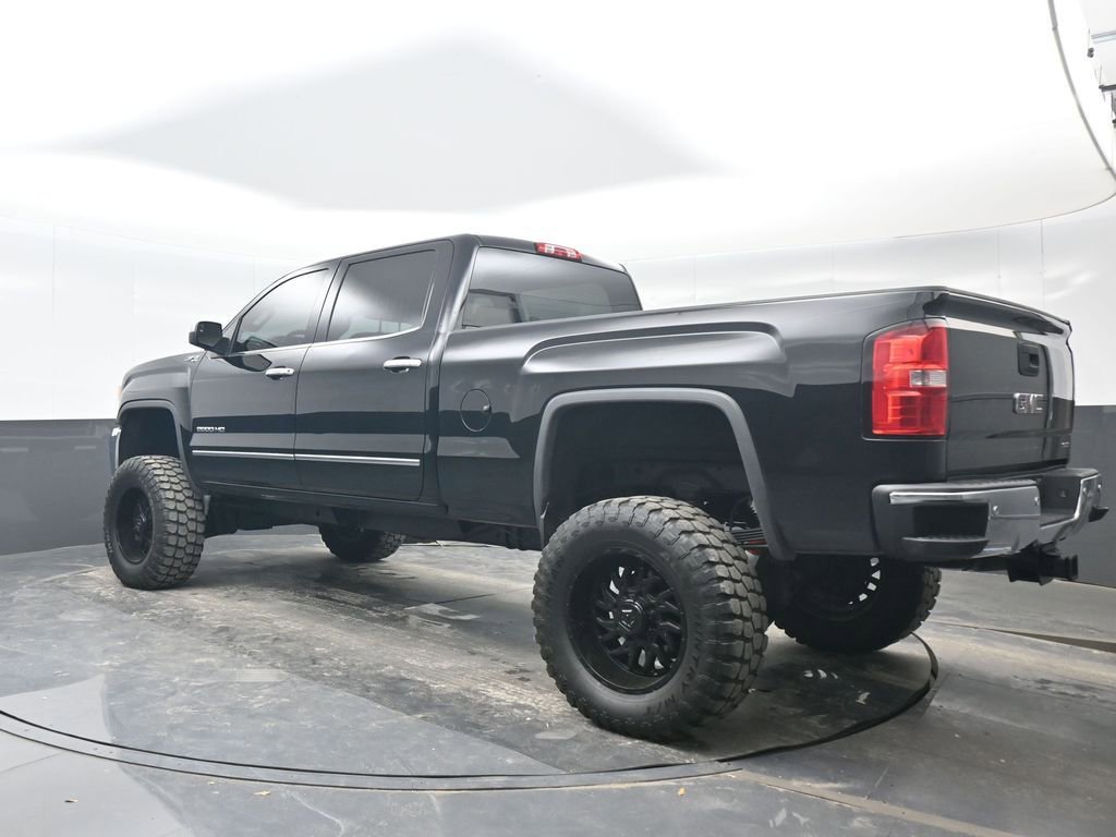 Used 2015 GMC Sierra 2500 SLT w/ Duramax Plus Package image 4