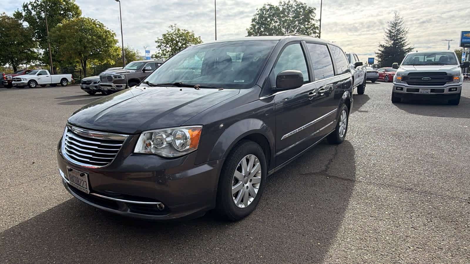 Used 2015 Chrysler Town & Country Touring