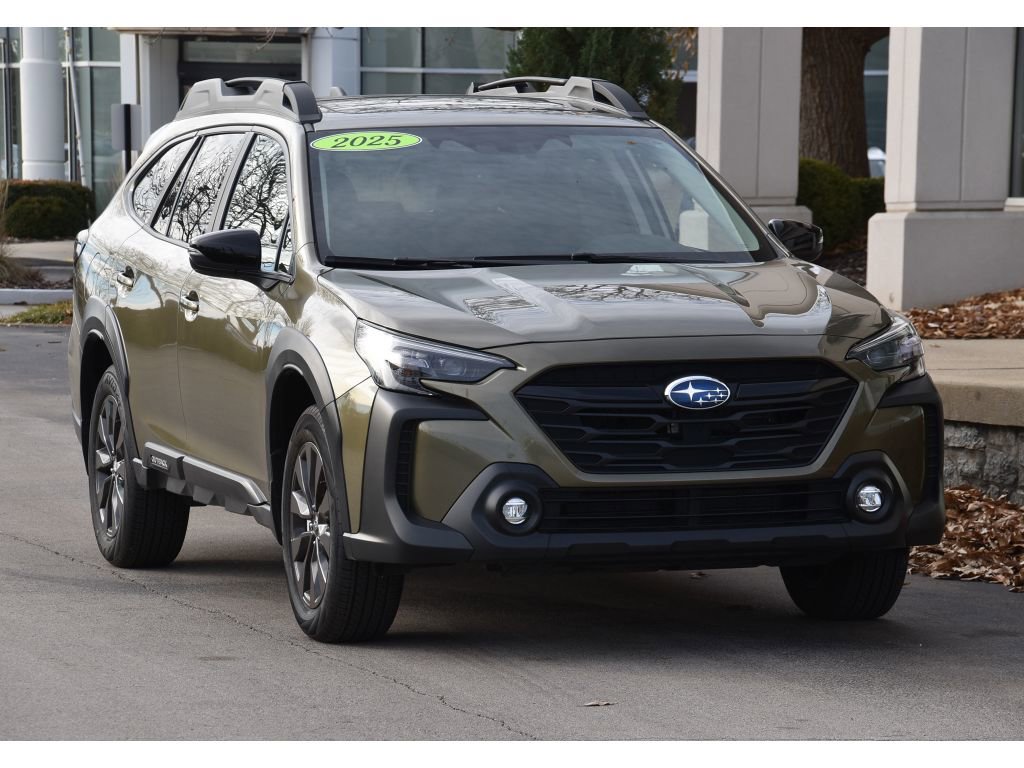 Certified 2025 Subaru Outback Onyx Edition image 2