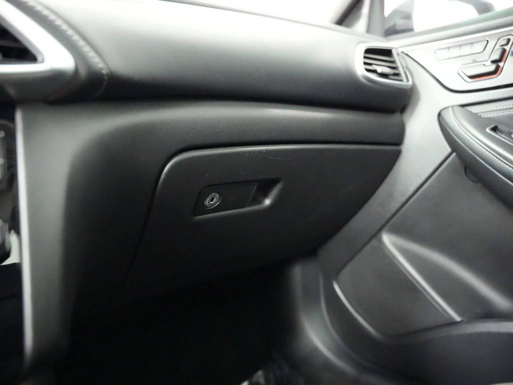 Used 2019 INFINITI QX30 w/ Navigation Package image 43