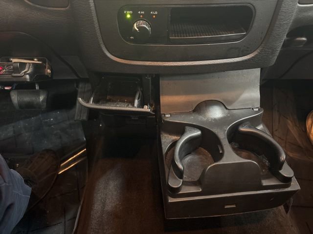 Used 2004 Dodge Ram 1500 Truck SLT w/ Quad Cab Value Group image 34