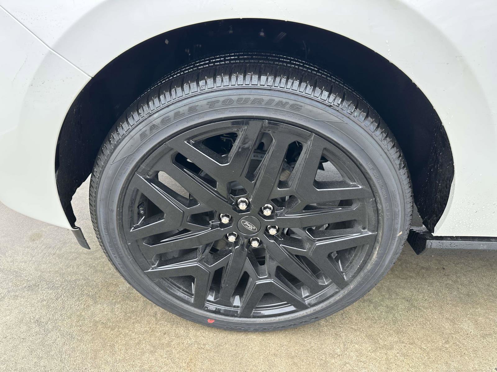 New 2026 Ford Expedition Platinum image 6