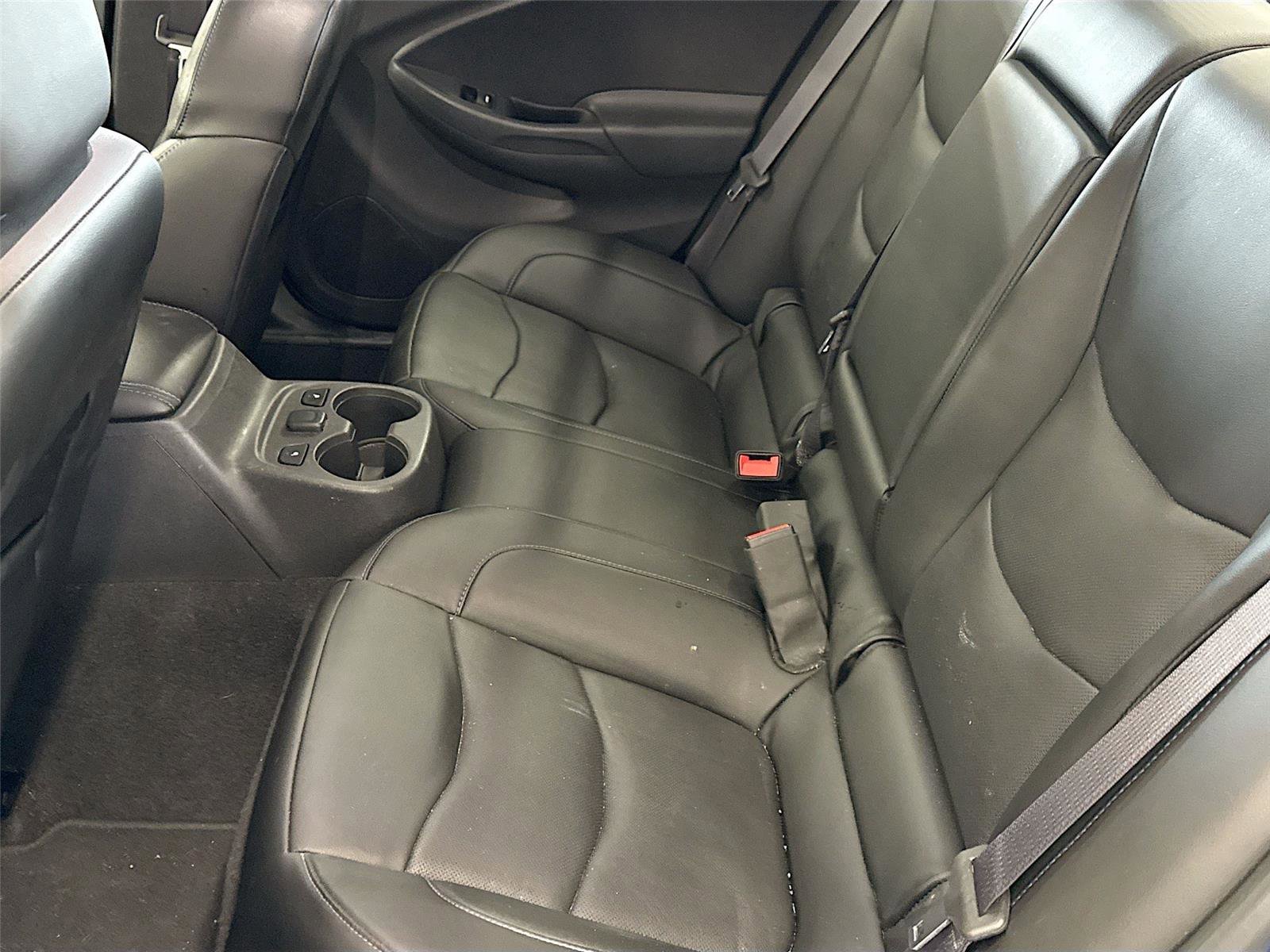 Used 2017 Chevrolet Volt Premier w/ Driver Confidence II Package image 5